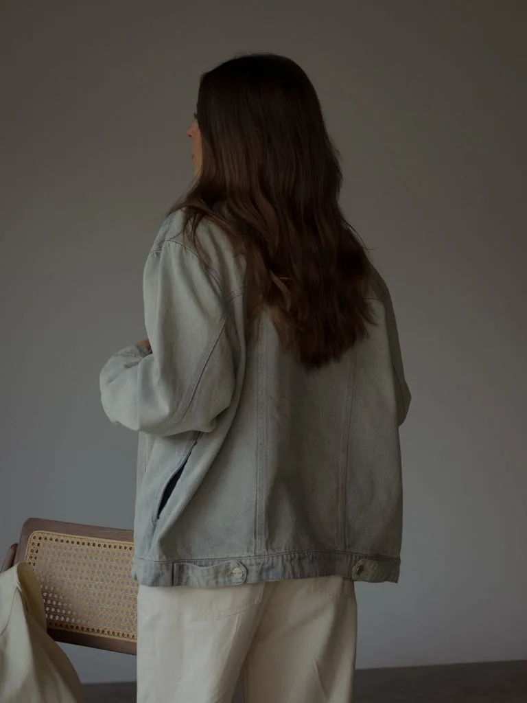 UNISEX DENIM JACKET - DIRTY ICE BLUE