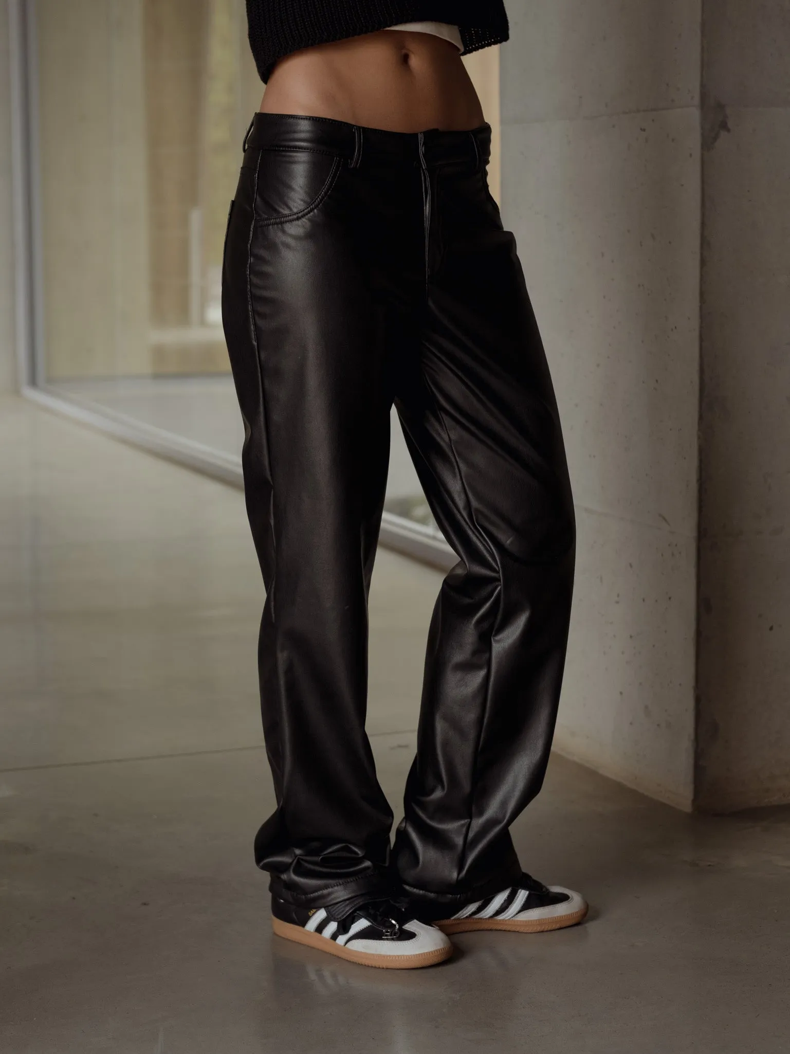 VEGAN LEATHER TROUSER  - BLACK