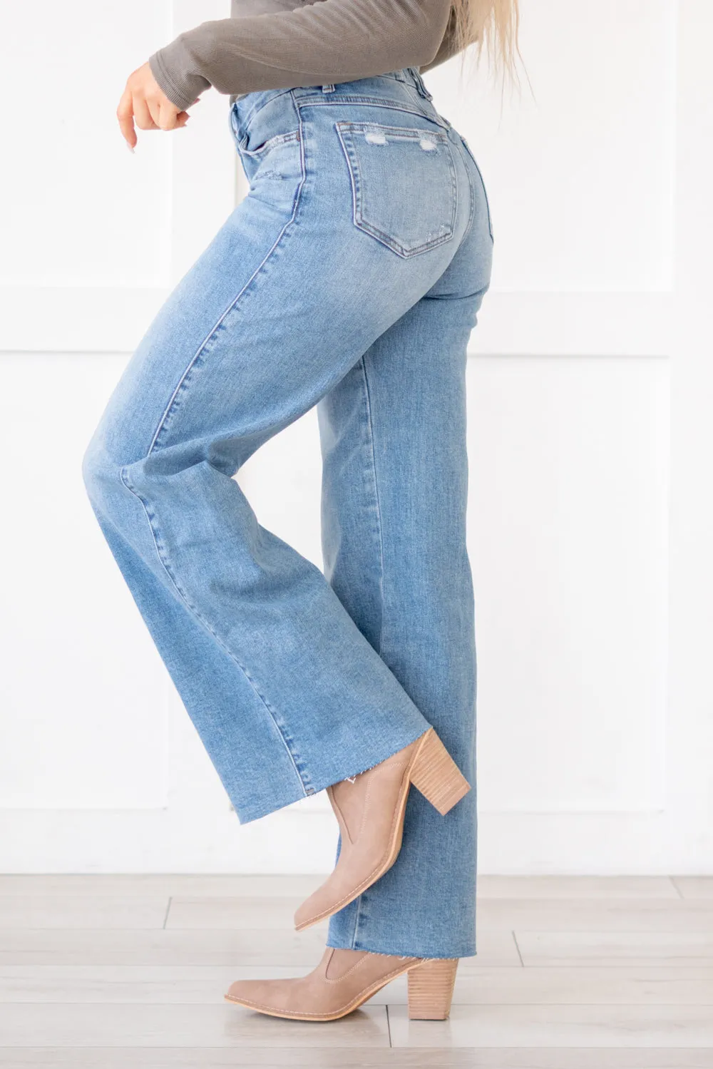 Vouchsafe Mid Rise Raw Hem Wide Leg Jeans