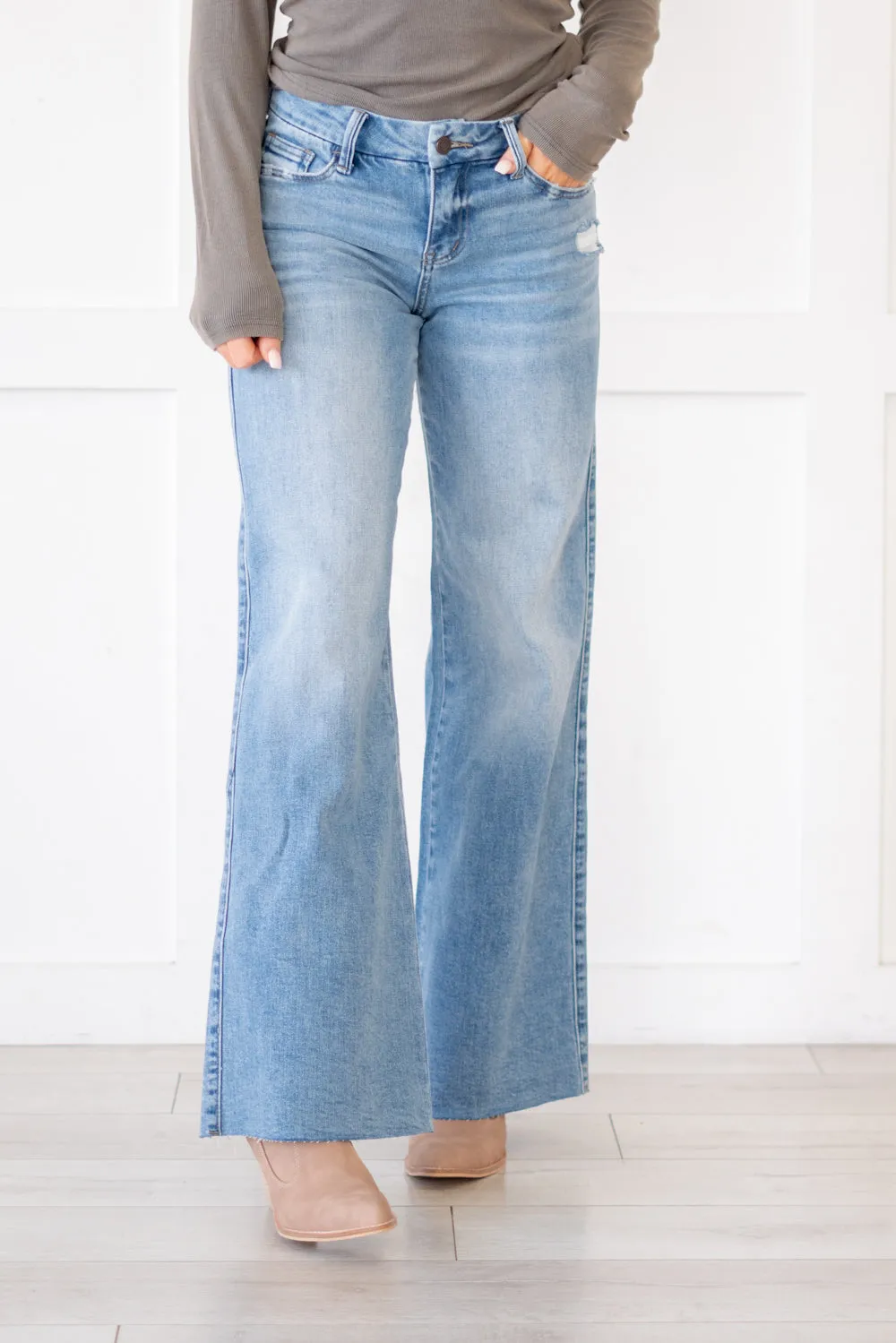 Vouchsafe Mid Rise Raw Hem Wide Leg Jeans