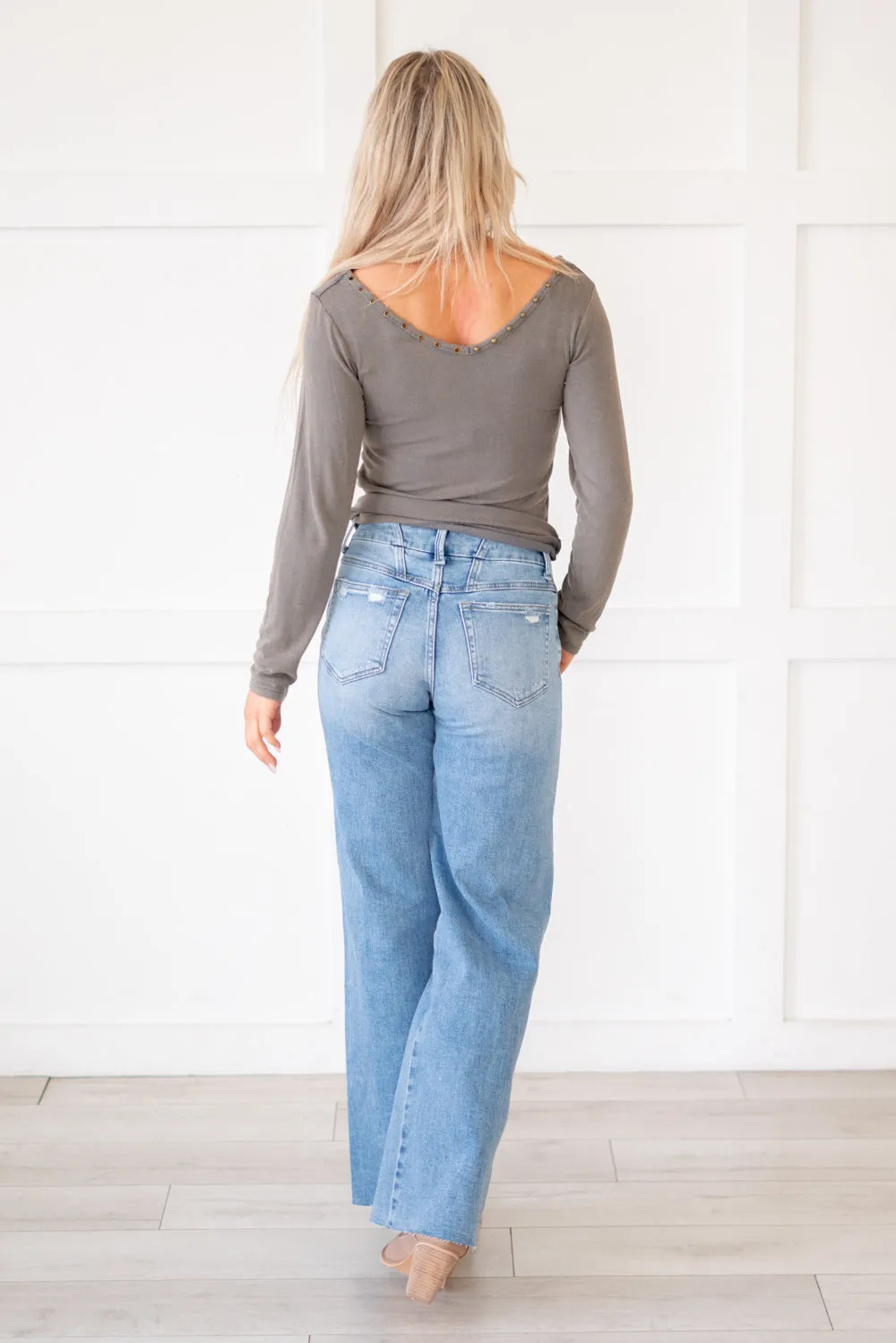 Vouchsafe Mid Rise Raw Hem Wide Leg Jeans