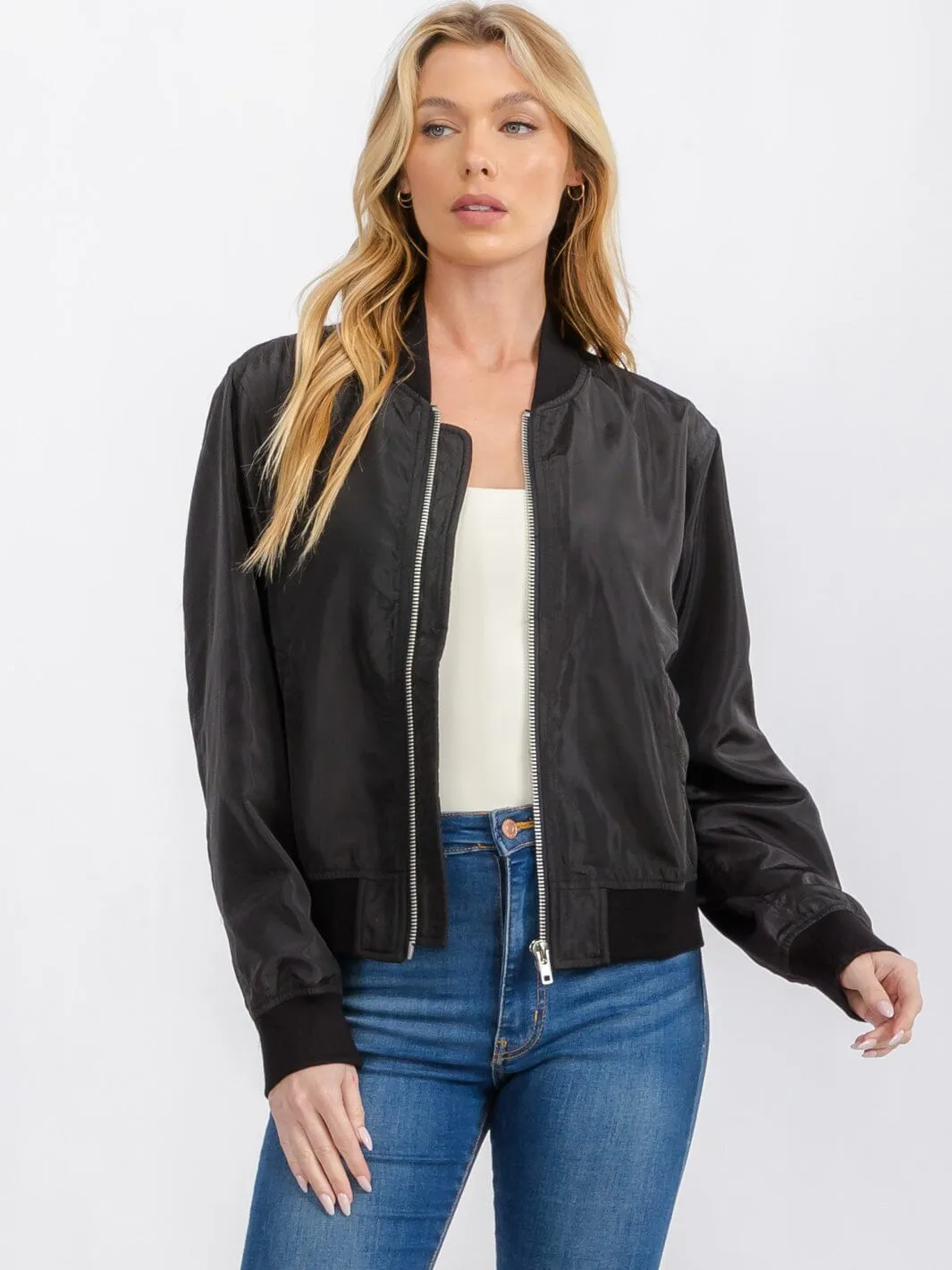 WOMEN'S LONG SLEEVE POCKETS ZIPPER CLOSURE BOMBER JACKET