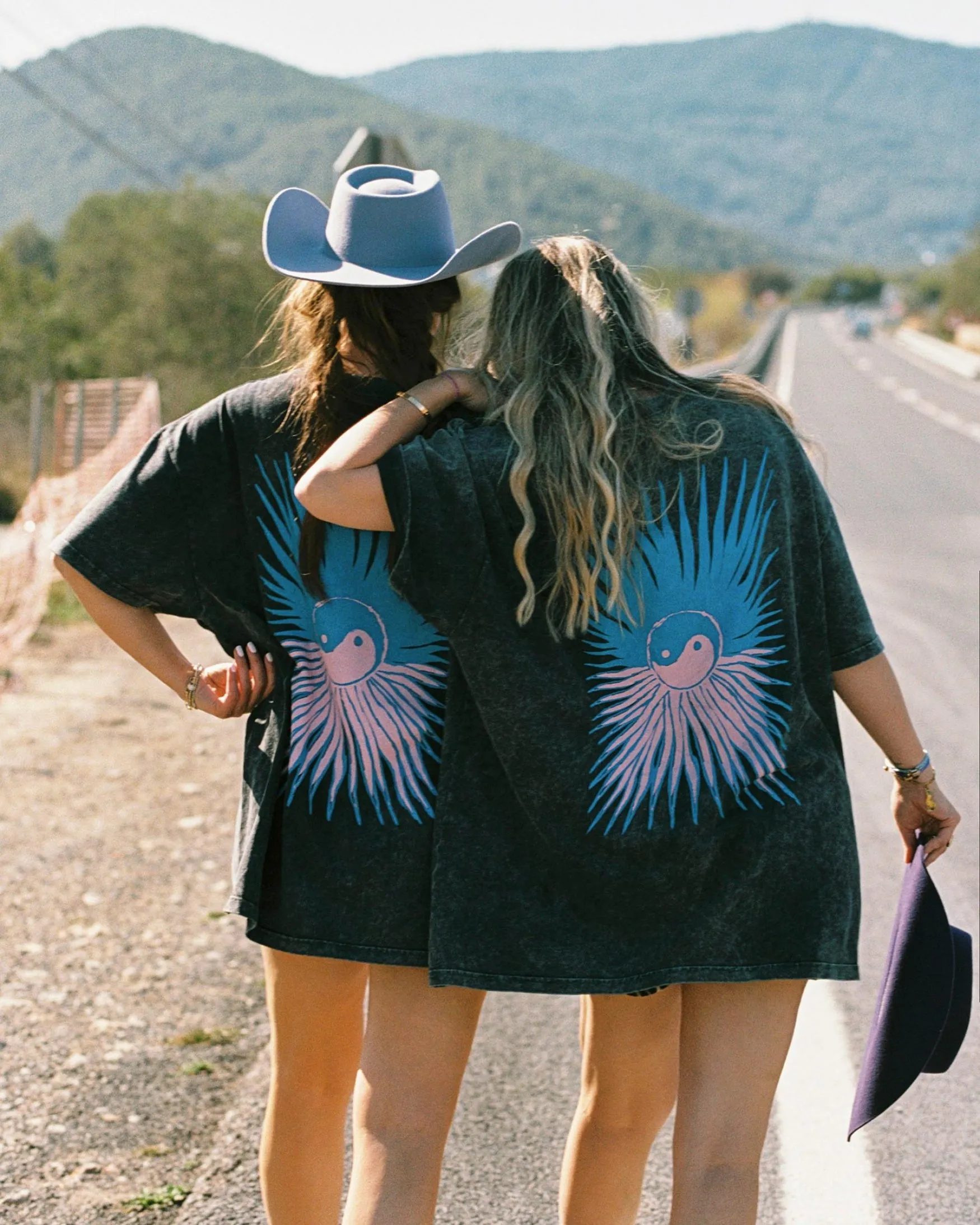 Ying Yang Oversized T-shirt | Black