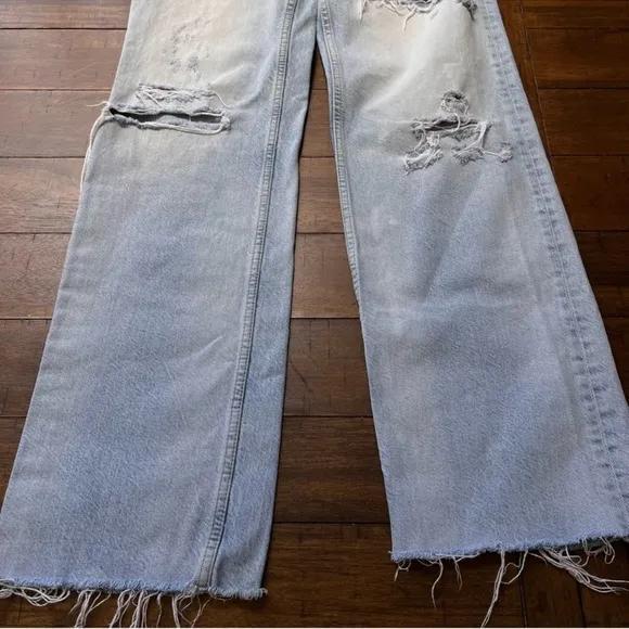 Zara 90s Full Length Wide Leg Destroyed Distressed high waisted Jeans size 6